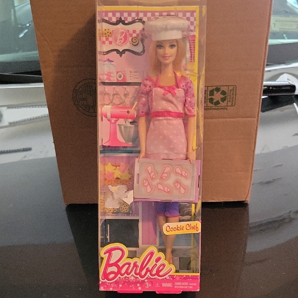 Barbie Baking Fun Doll with Pink and Purple Outfit